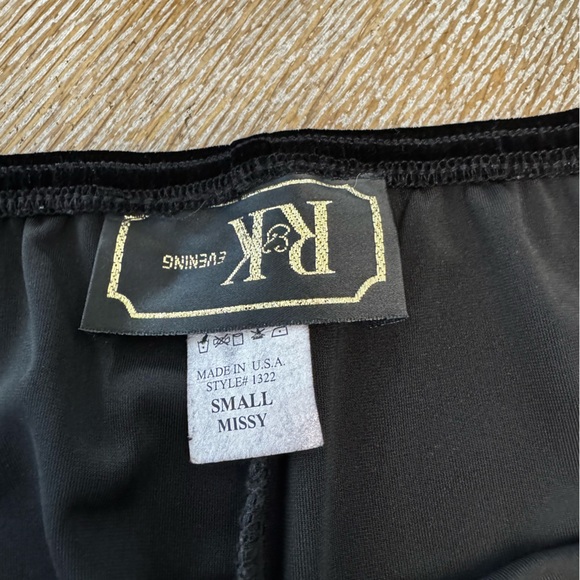 R & K Black Velvet Maxi Skirt Small Waist 34” Length 33” Polyester - Picture 2 of 5